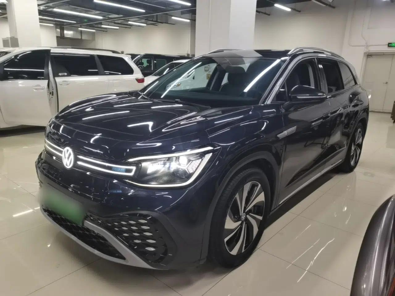 Volkswagen ID.6 CROZZ 2022 Standard Range PURE Edition — миниатюра 1