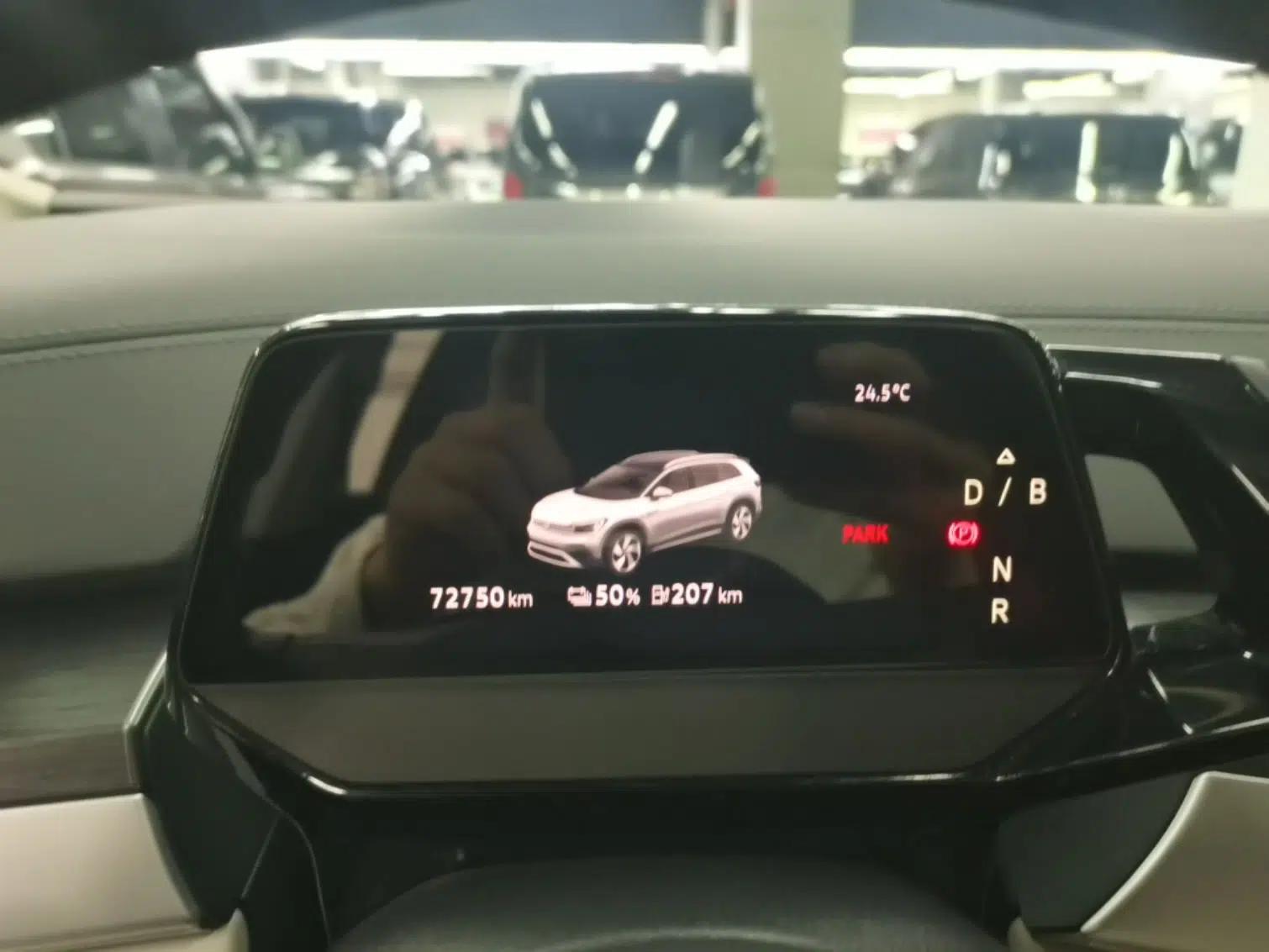Volkswagen ID.6 CROZZ 2022 Standard Range PURE Edition — миниатюра 19