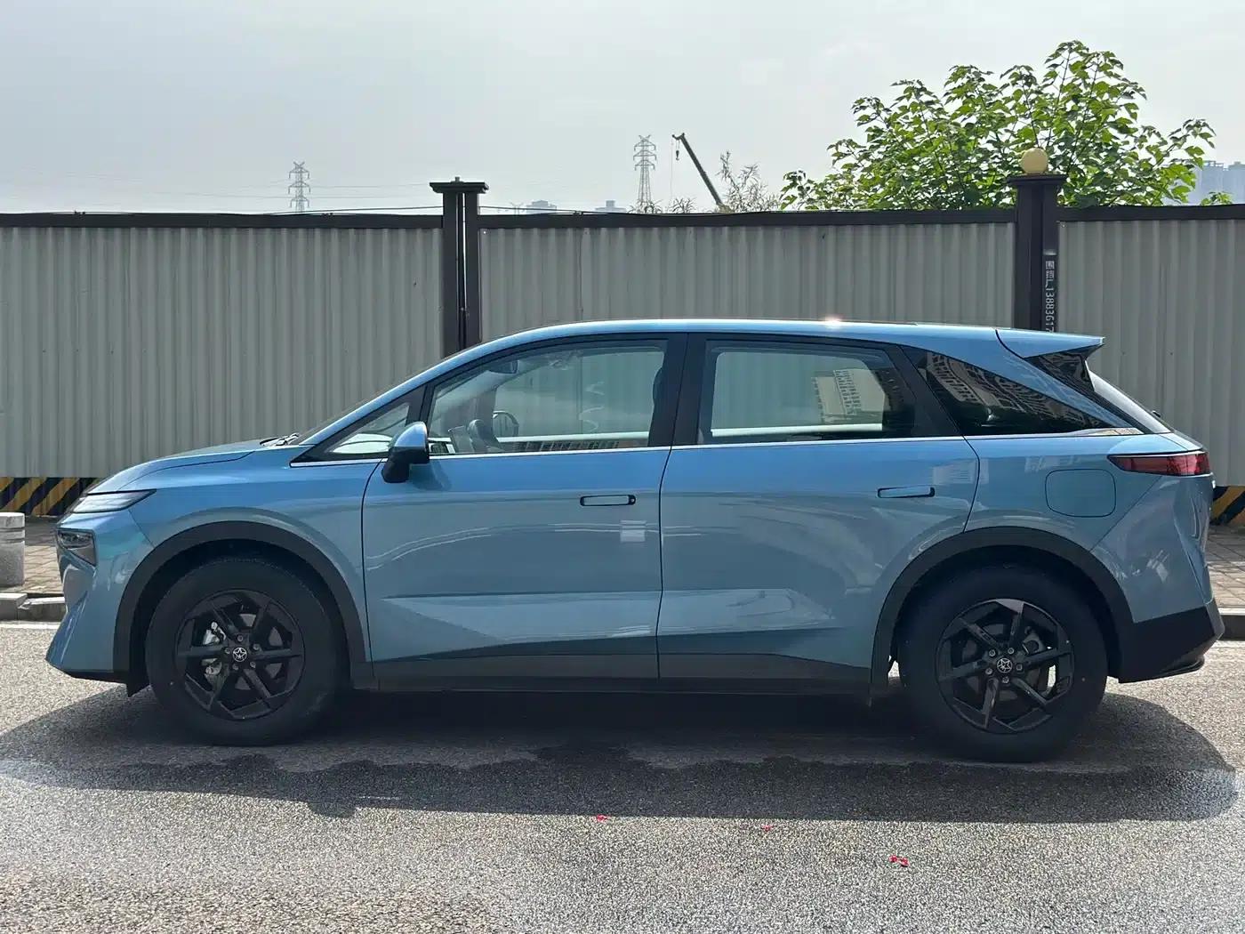 Venucia VX6 2024 520 Executive Edition — миниатюра 15