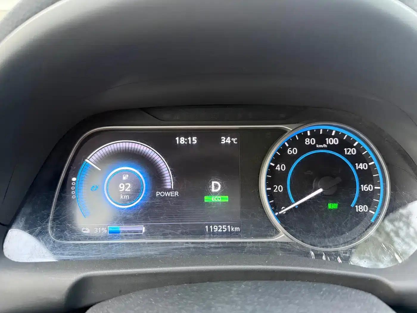 Nissan Sylphy EV 2018 Smart Edition — миниатюра 18