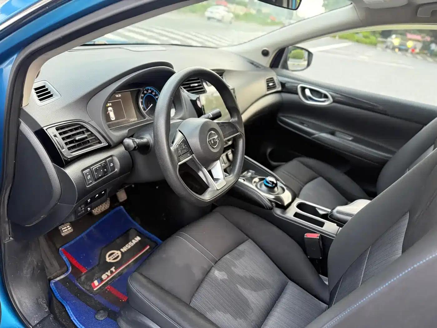Nissan Sylphy EV 2018 Smart Edition — миниатюра 8