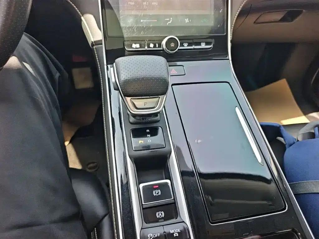 Roewe i6 MAX New Energy 2022 EV 500 Panoramic Sunroof Premium Edition — миниатюра 14