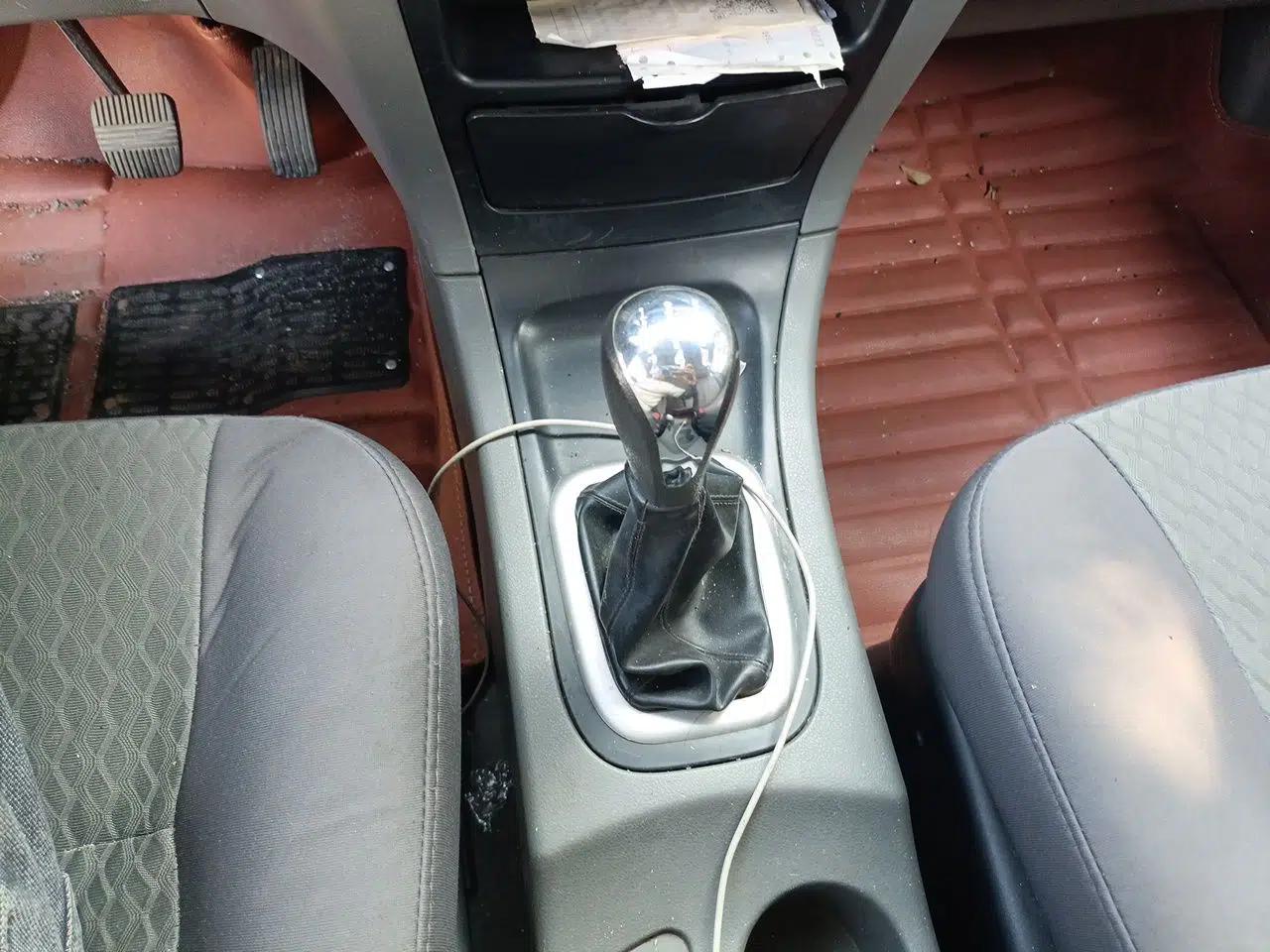 Dongfeng Shuaike 2014 1.6L Manual Luxury 7-Seater China V Standard — миниатюра 14