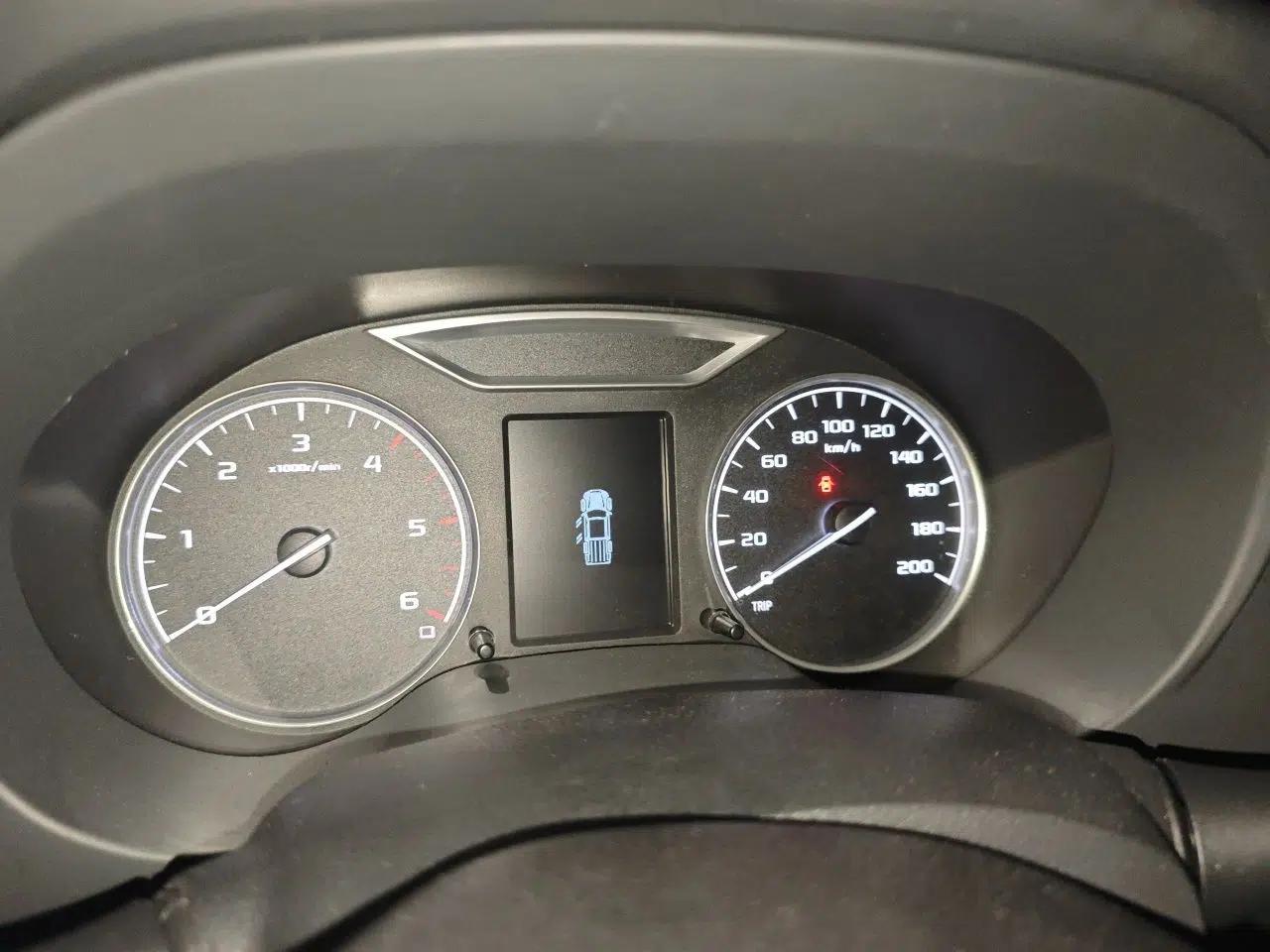 Dongfeng Ruichi 6 2020 2.3T Urban Edition Manual Diesel Two-Wheel-Drive Standard M9T — миниатюра 11