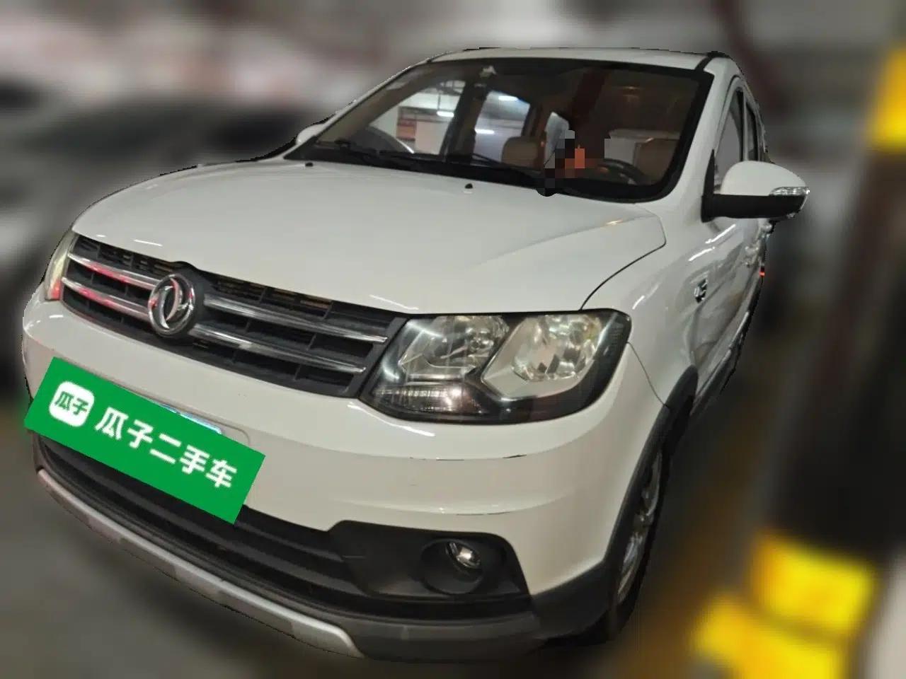 Dongfeng Fengon 360 2015 1.5L Manual Comfort II 7-Seater — миниатюра 1