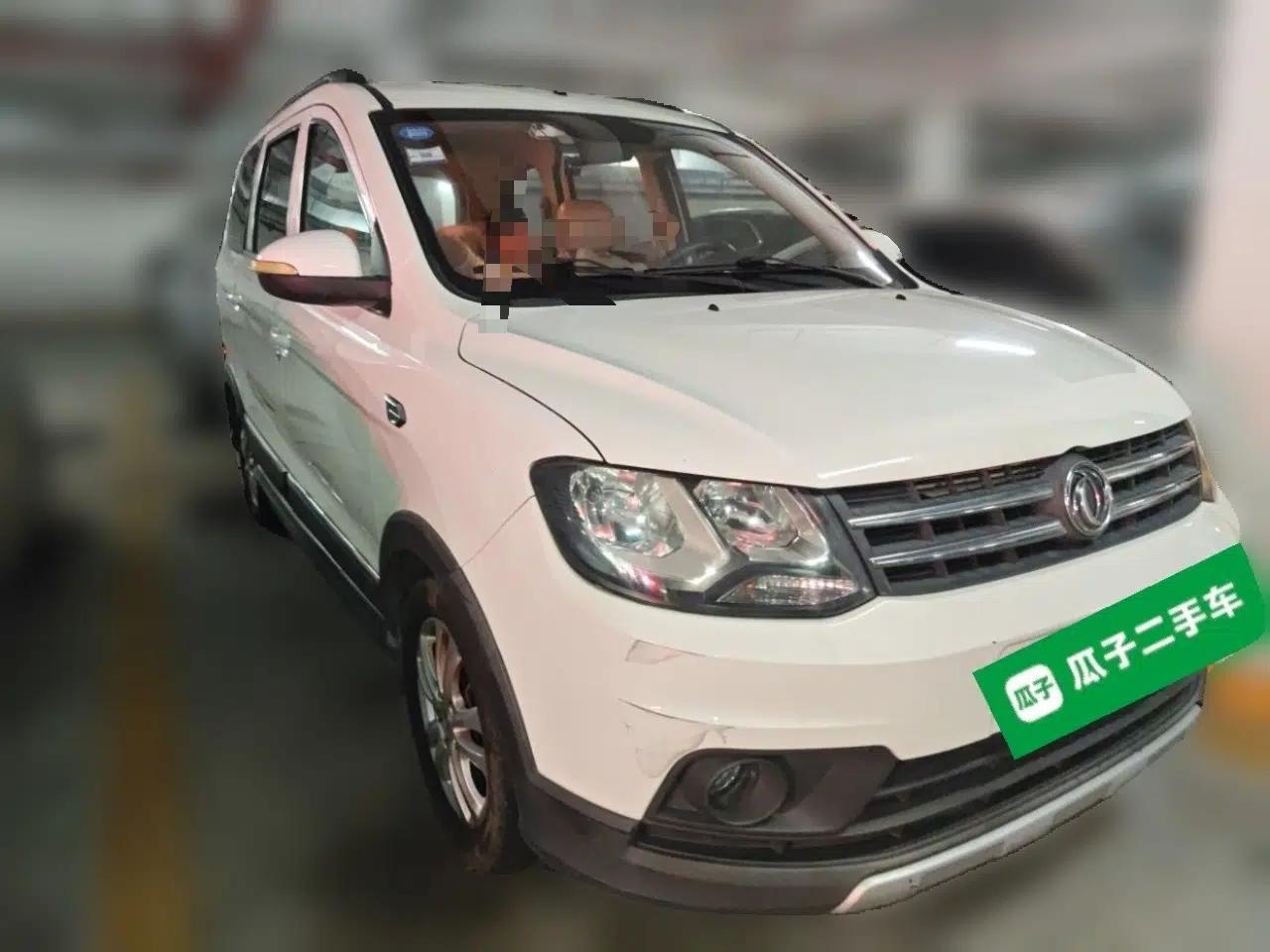 Dongfeng Fengon 360 2015 1.5L Manual Comfort II 7-Seater — миниатюра 3