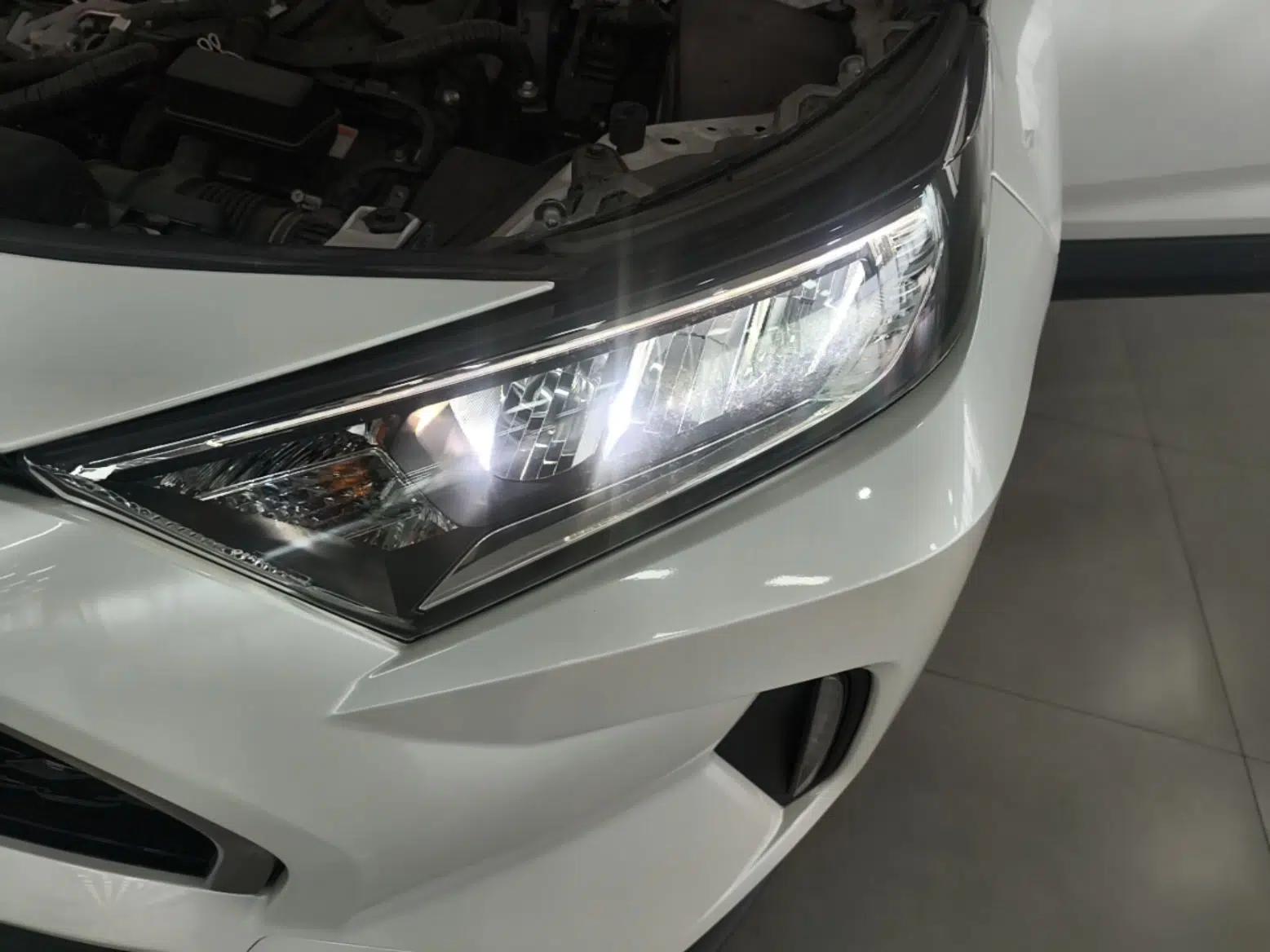 Toyota RAV4 Rongfang Plug-in Hybrid 2021 2.5L Two-Wheel Drive Elite Pro — миниатюра 8