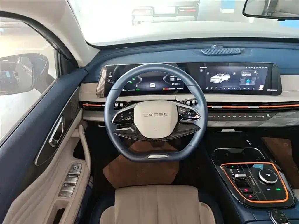 Exeed C-DM 2024 C-DM 1.5TCI 105KM Premium Edition — миниатюра 11