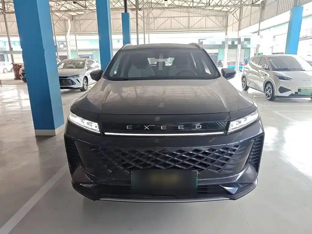 Exeed C-DM 2024 C-DM 1.5TCI 105KM Premium Edition — миниатюра 3