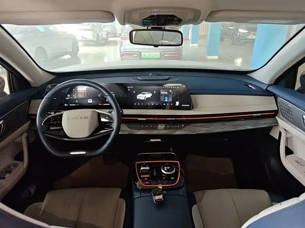 Exeed C-DM 2024 C-DM 1.5TCI 105KM Premium Edition — миниатюра 10