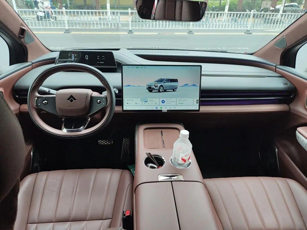 Hyptec HL 2025 700 Ultra Six-Seater All-Wheel-Drive LiDAR Version — миниатюра 9
