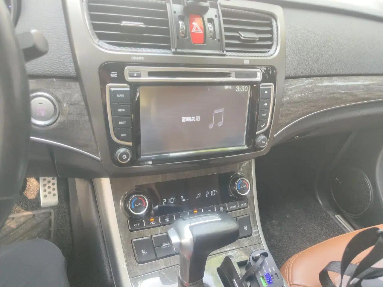 Haval H8 2015 2.0T Two-Wheel-Drive Luxury Version — миниатюра 13