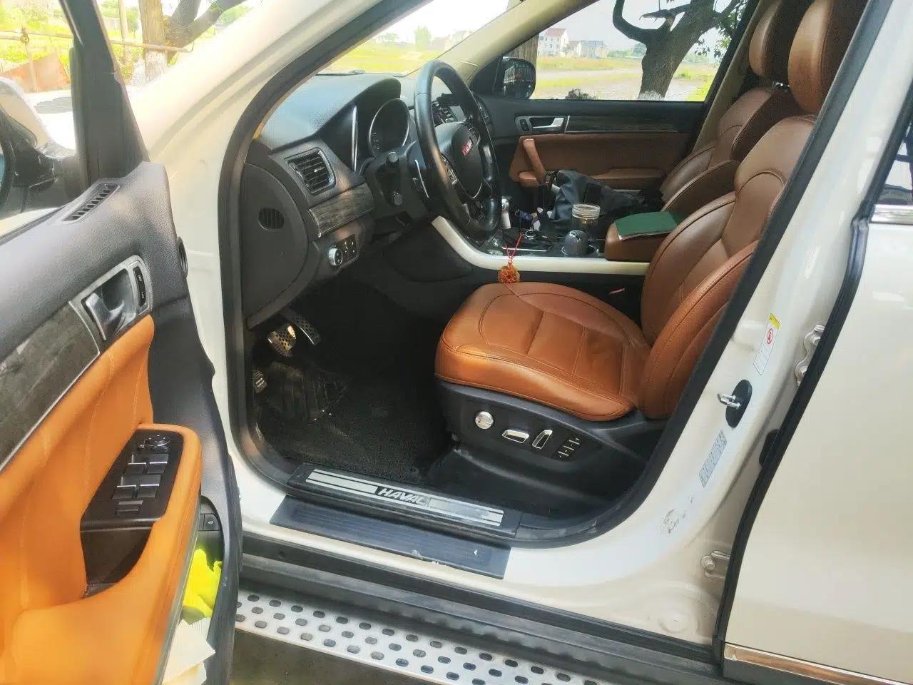 Haval H8 2015 2.0T Two-Wheel-Drive Luxury Version — миниатюра 16