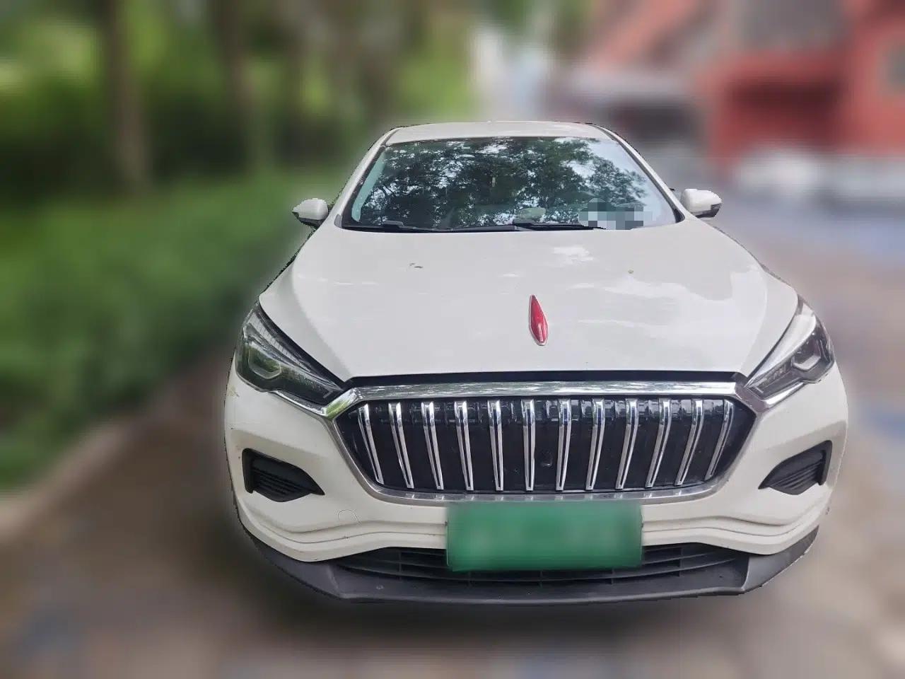 Hongqi E-HS3 2019 Zhilian Qiyue Two-Wheel Drive Version — миниатюра 2
