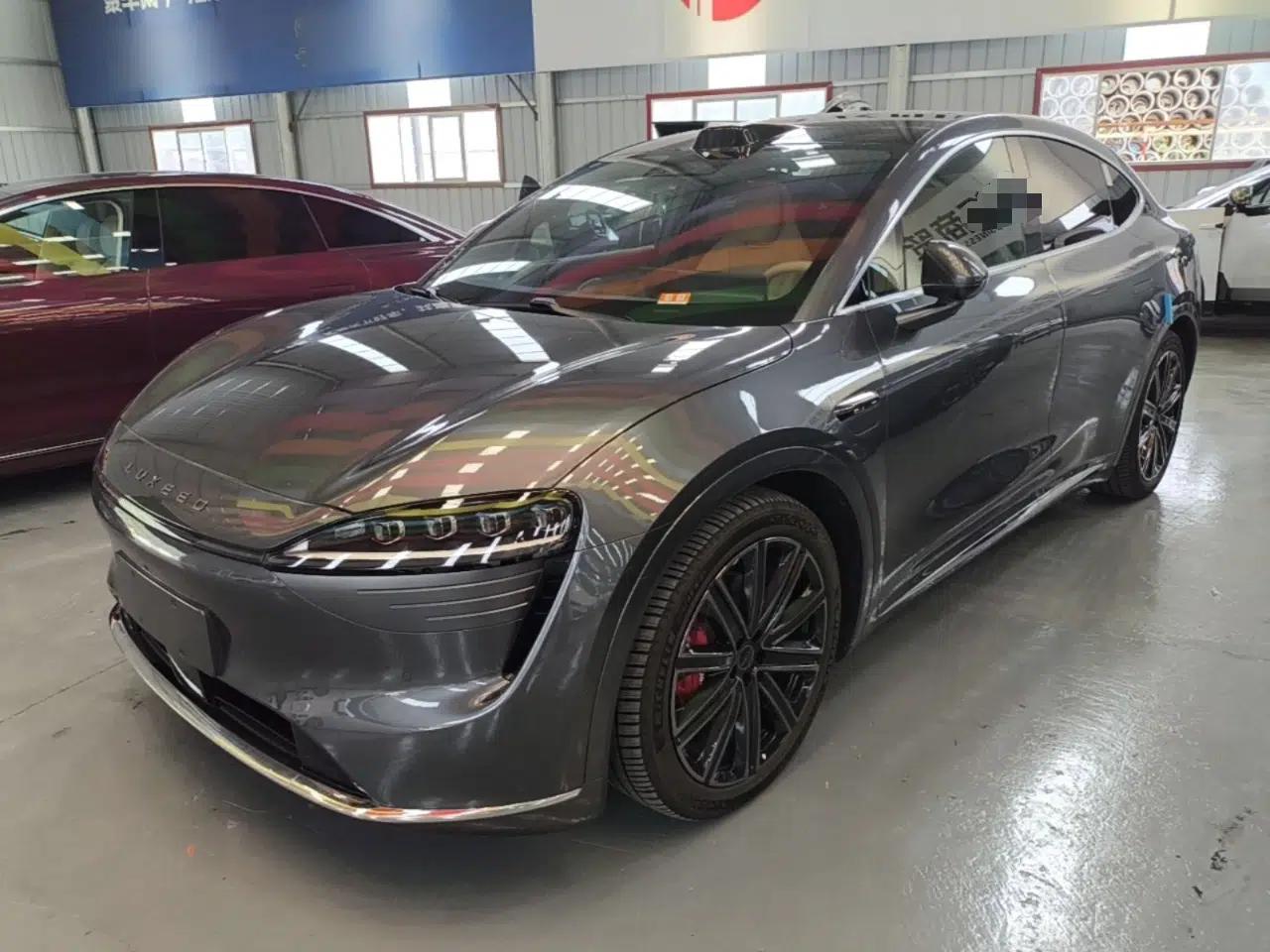 Hima Luxeed R7 2025 Extended-Range 331km Ultra — миниатюра 1