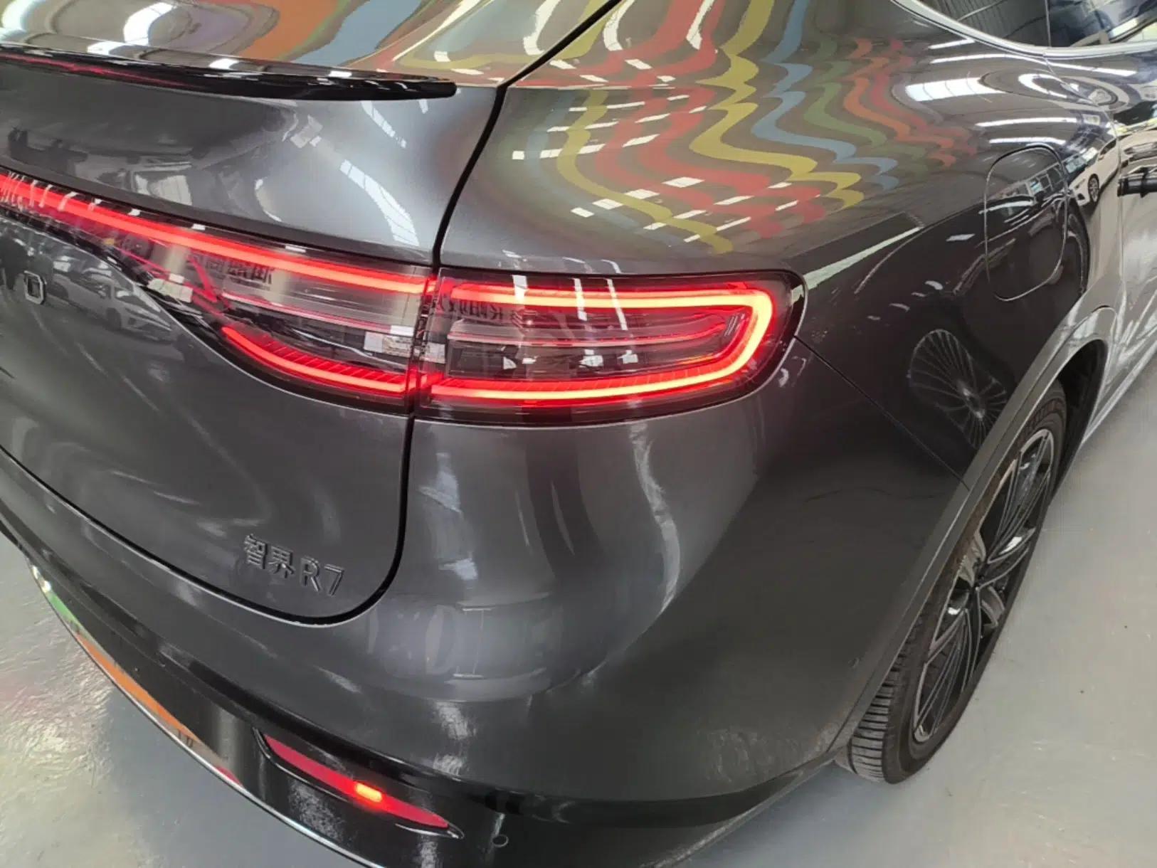 Hima Luxeed R7 2025 Extended-Range 331km Ultra — миниатюра 9