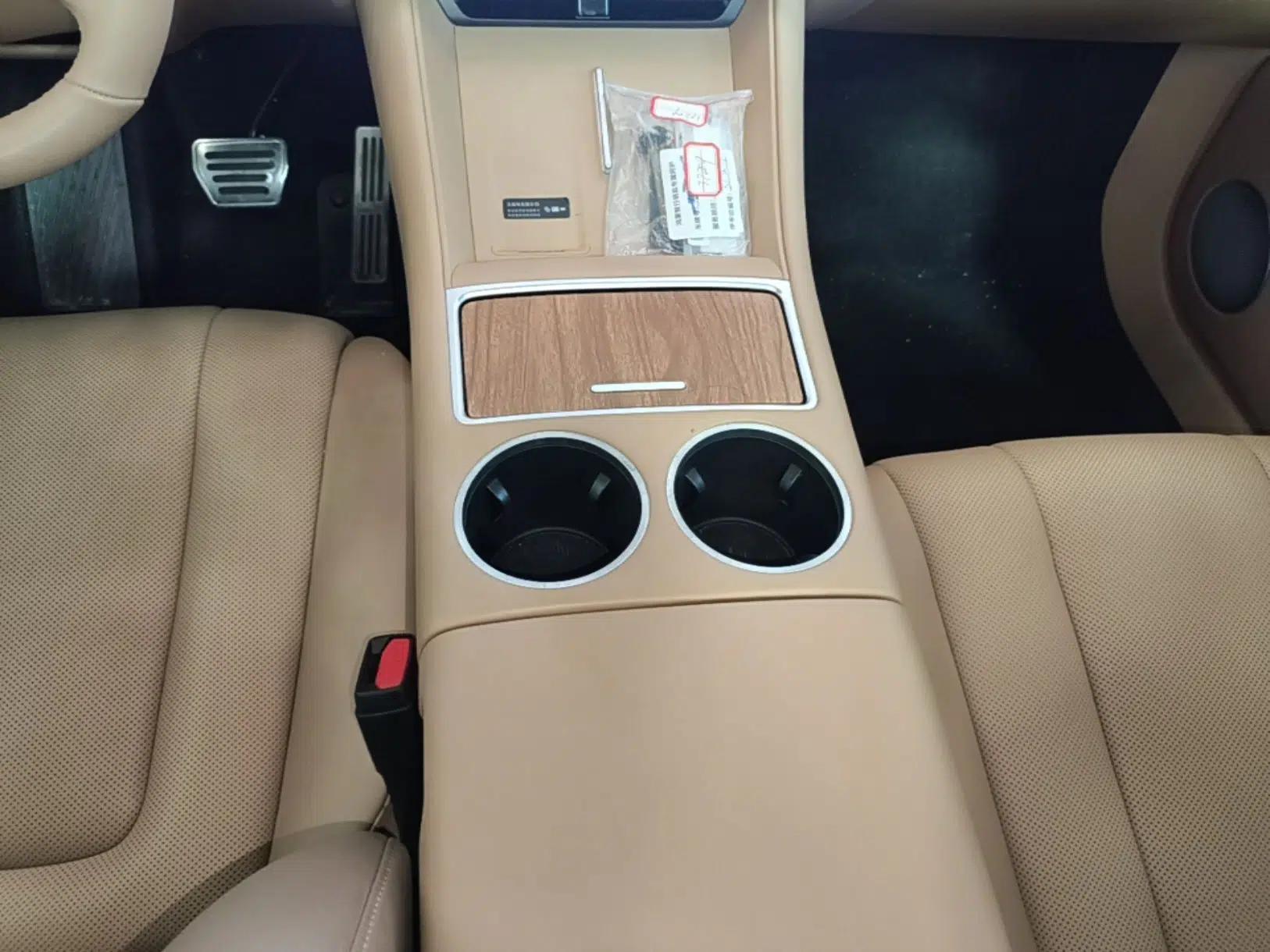 Hima Luxeed R7 2024 All-Electric 802 km Max — миниатюра 16