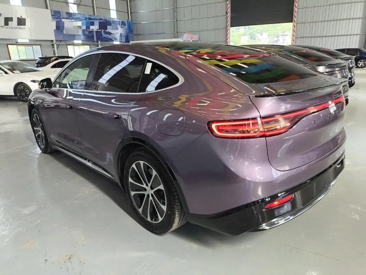 Hima Luxeed R7 2024 All-Electric 802 km Max — миниатюра 4