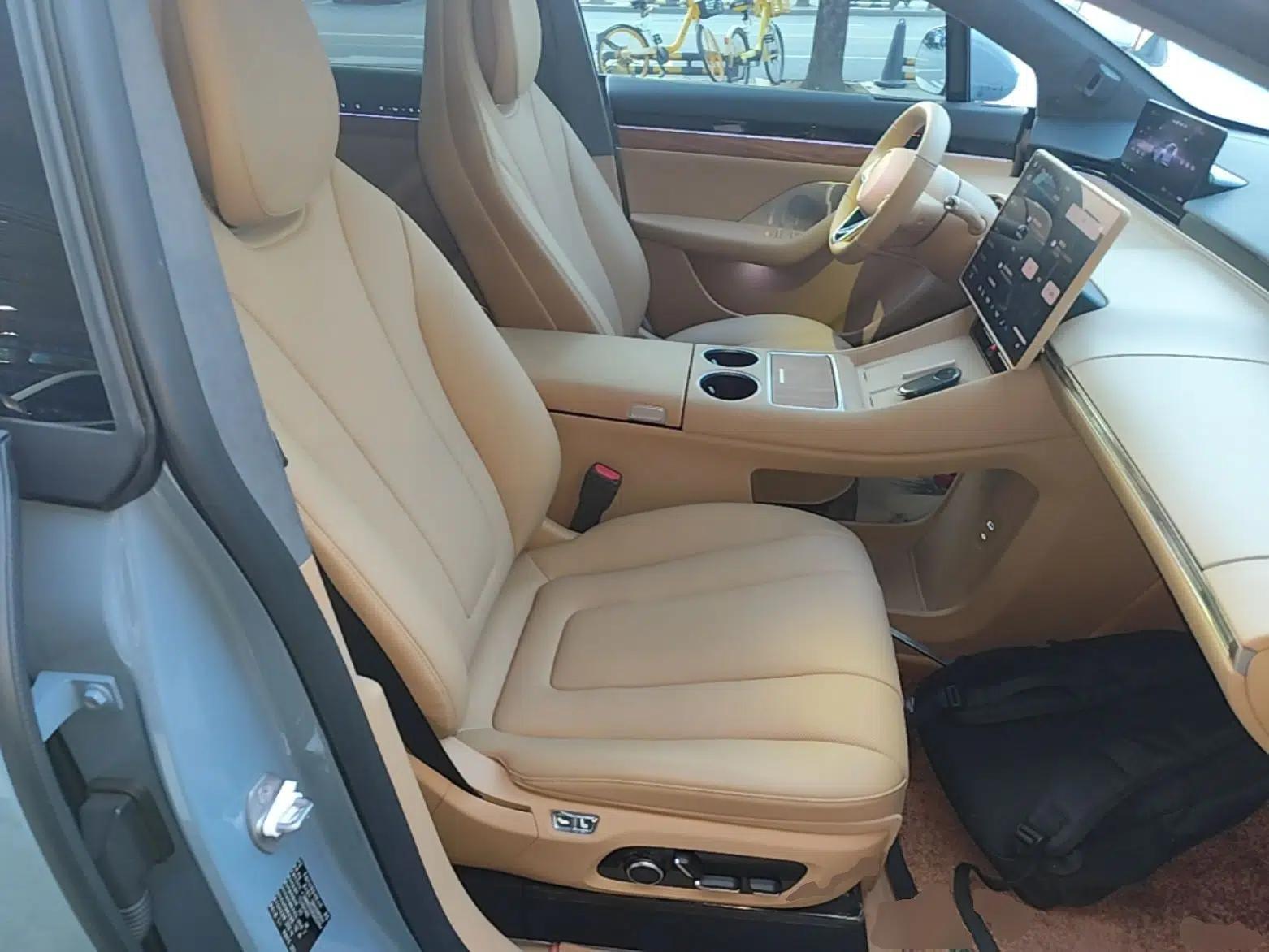 Hima Luxeed R7 2024 All-Electric 667 km Max — миниатюра 19