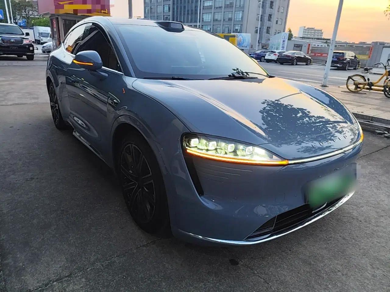 Hima Luxeed R7 2024 All-Electric 667 km Max — миниатюра 3