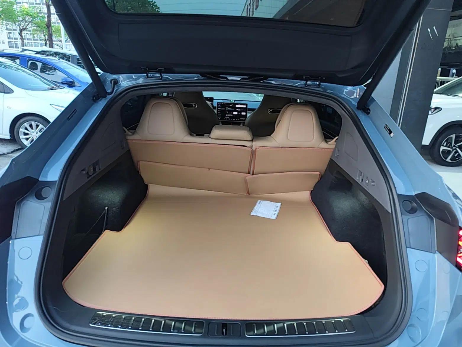 Hima Luxeed R7 2024 All-Electric 667 km Max — миниатюра 22