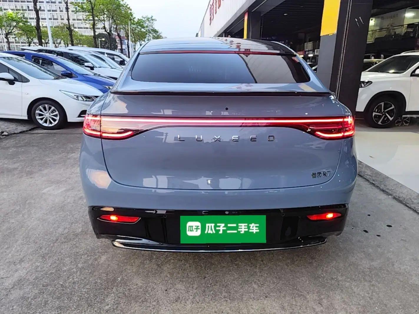 Hima Luxeed R7 2024 All-Electric 667 km Max — миниатюра 5