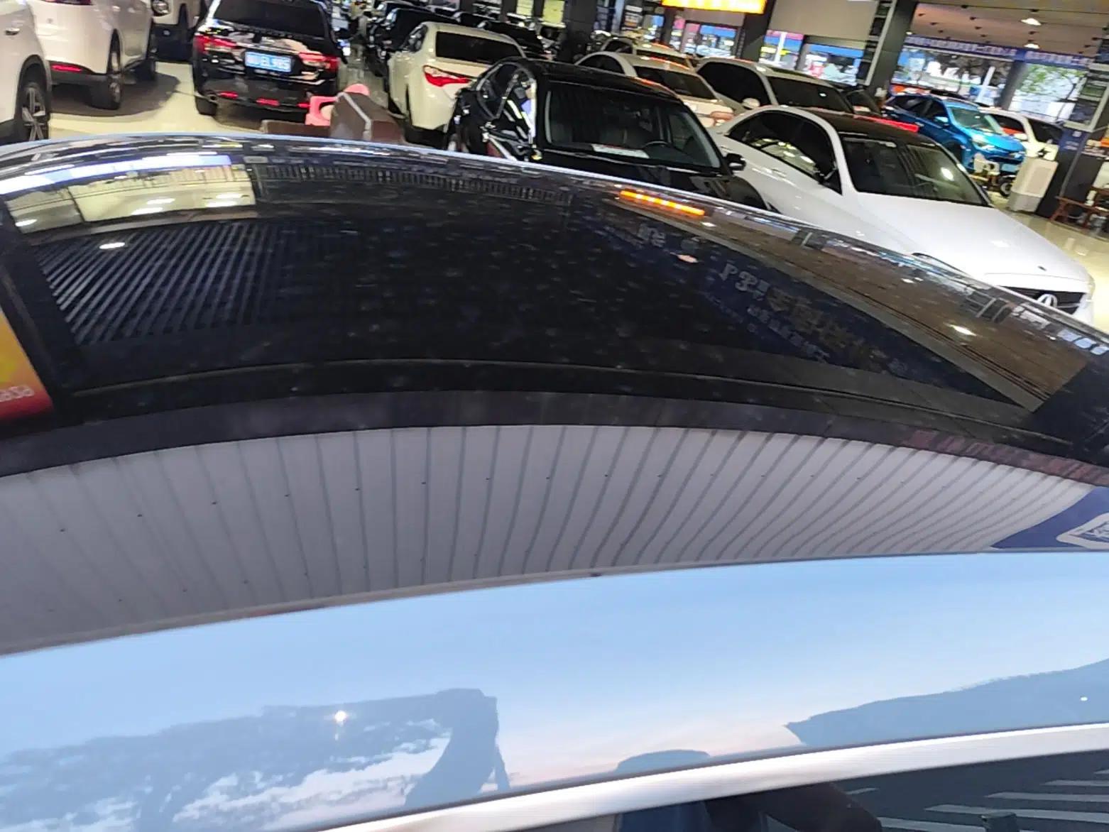 Hima Luxeed R7 2024 All-Electric 667 km Max — миниатюра 7