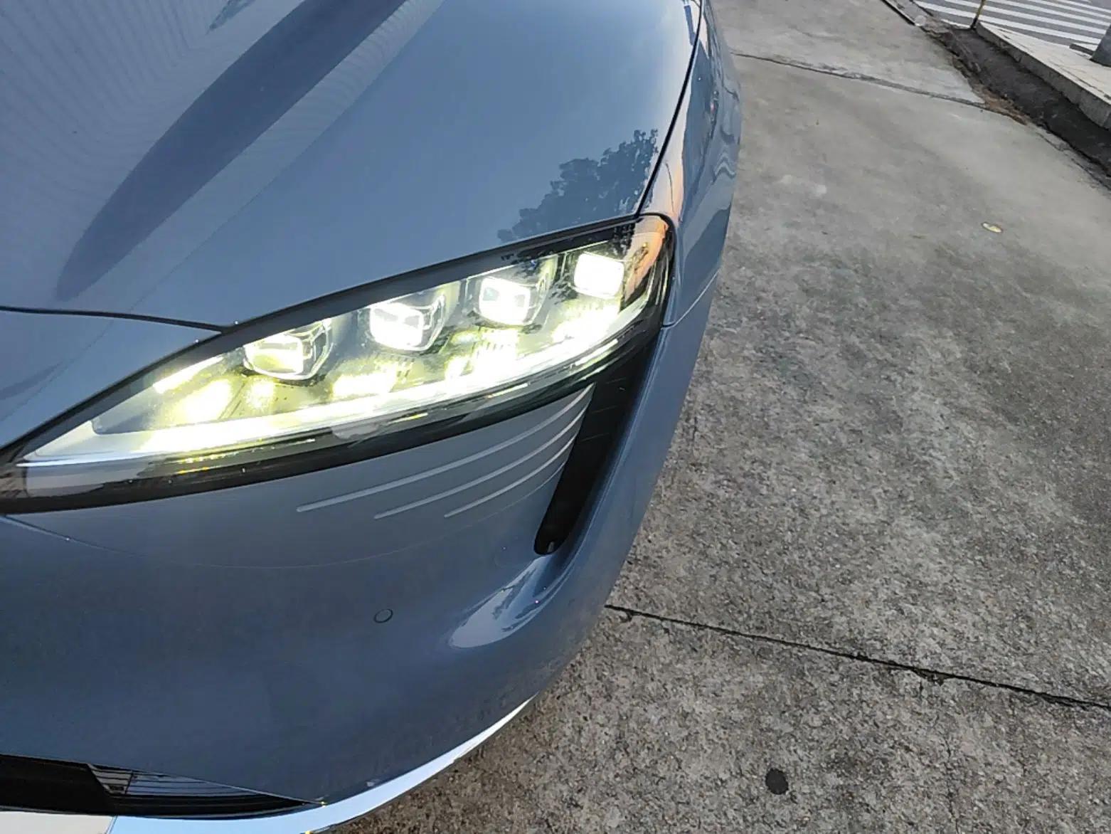 Hima Luxeed R7 2024 All-Electric 667 km Max — миниатюра 8