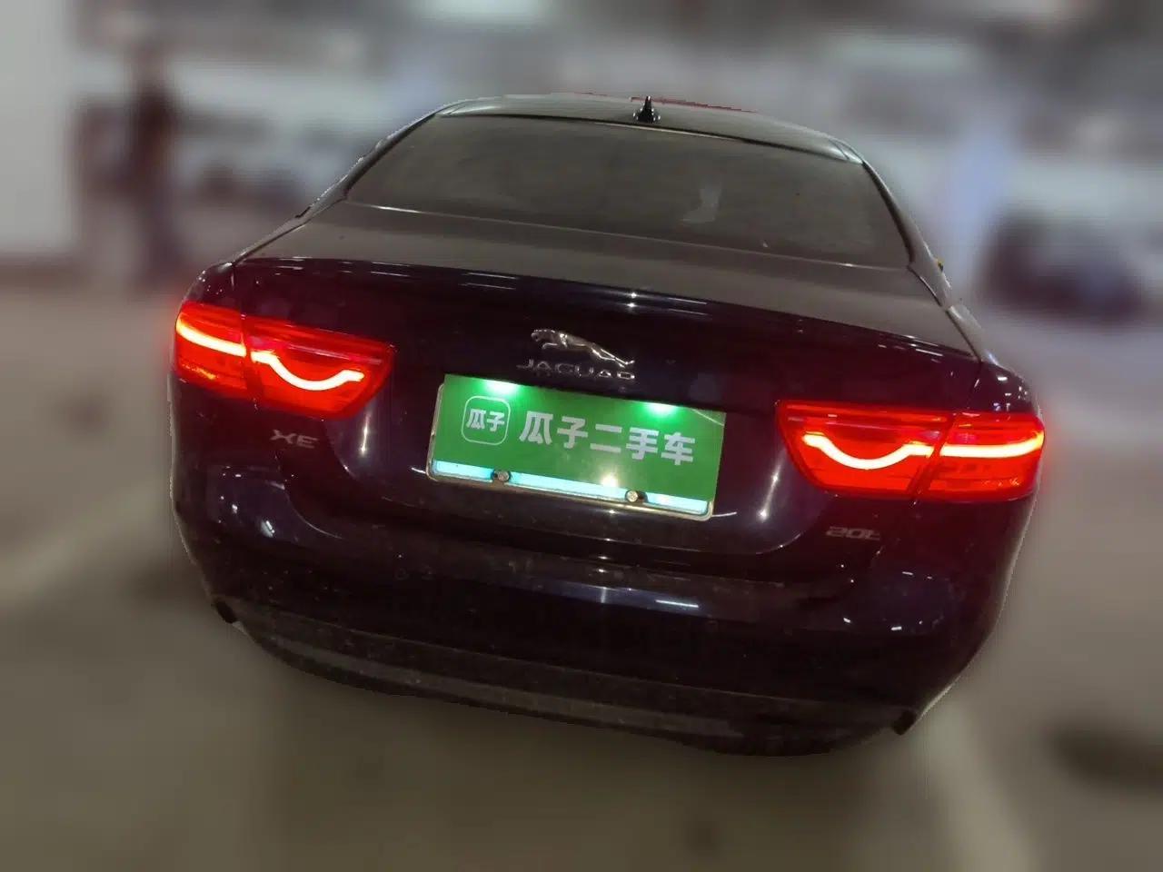 Jaguar XE 2015 2.0T 200 PS R-Sport — миниатюра 5