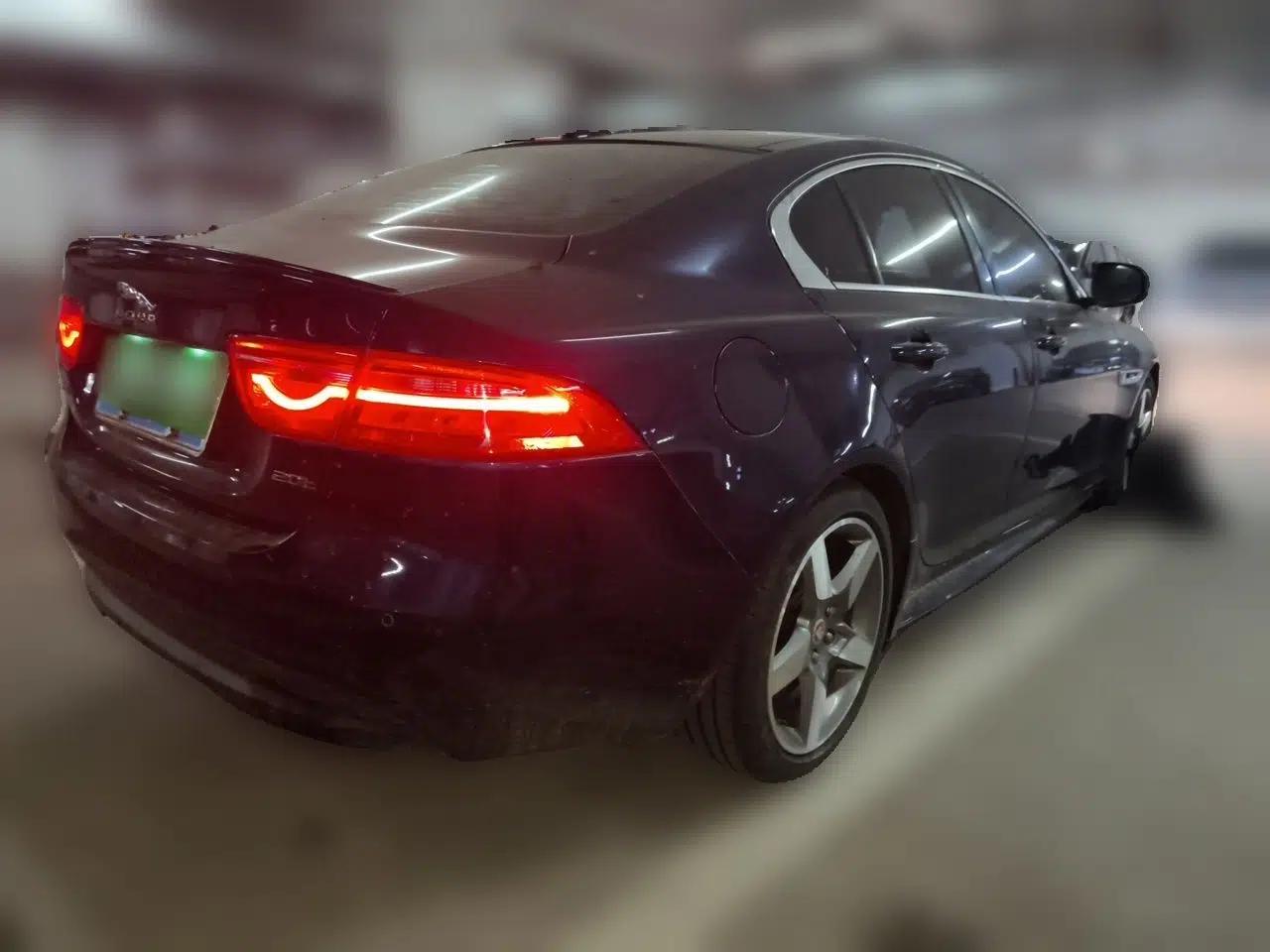 Jaguar XE 2015 2.0T 200 PS R-Sport — миниатюра 6
