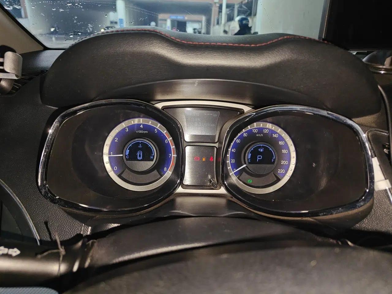 JAC Group Refine S5 2015 1.5T Automatic Elite Model — миниатюра 11
