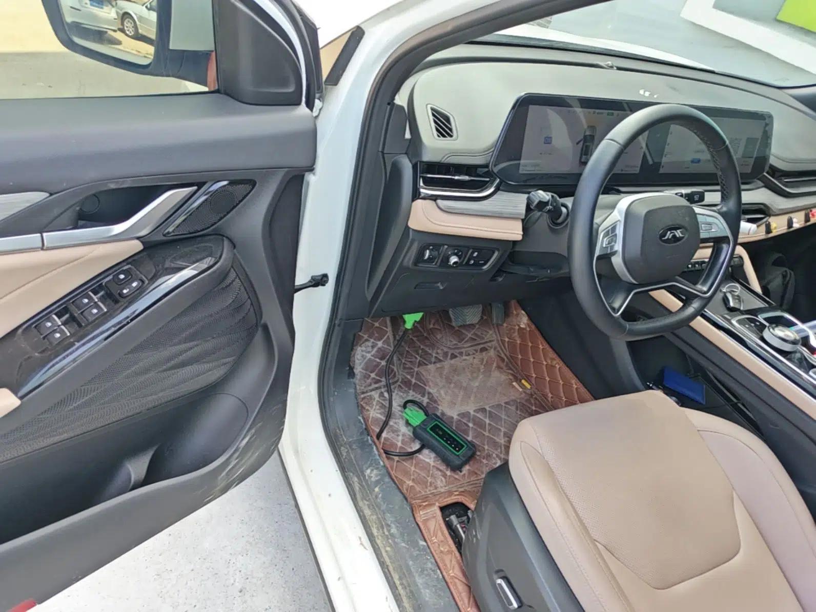 JAC QX PHEV 2023 120km Enjoyment Edition — миниатюра 18
