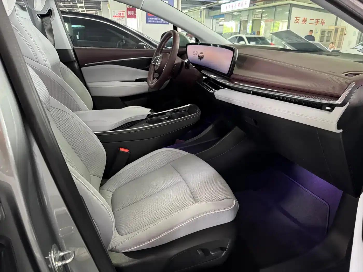 Buick E4 2023 GS Edition — миниатюра 12