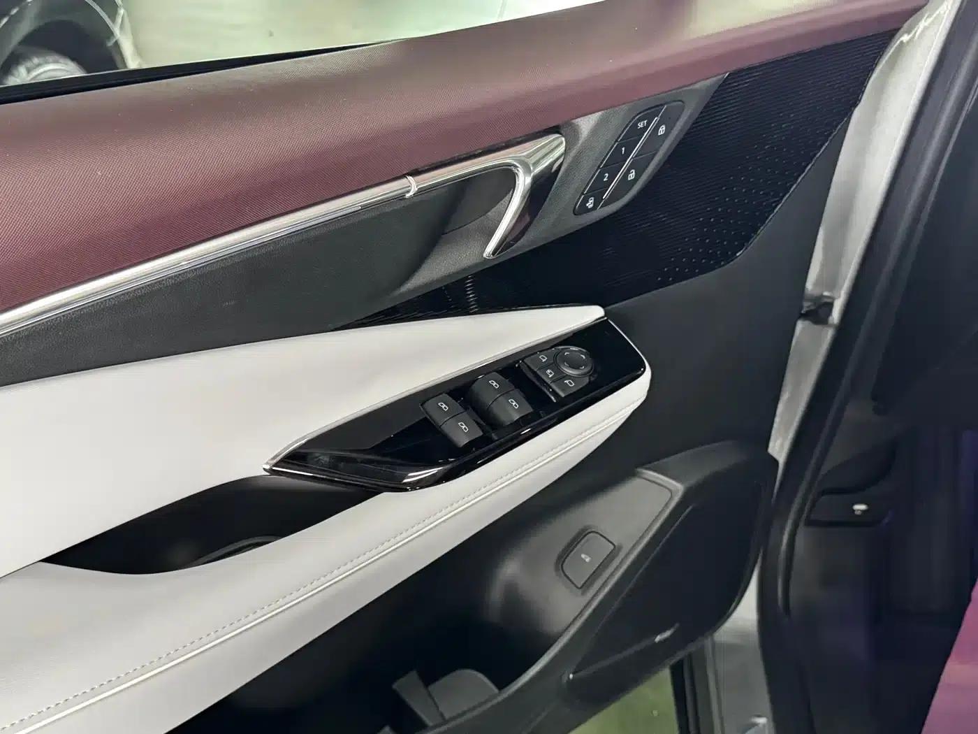 Buick E4 2023 GS Edition — миниатюра 5