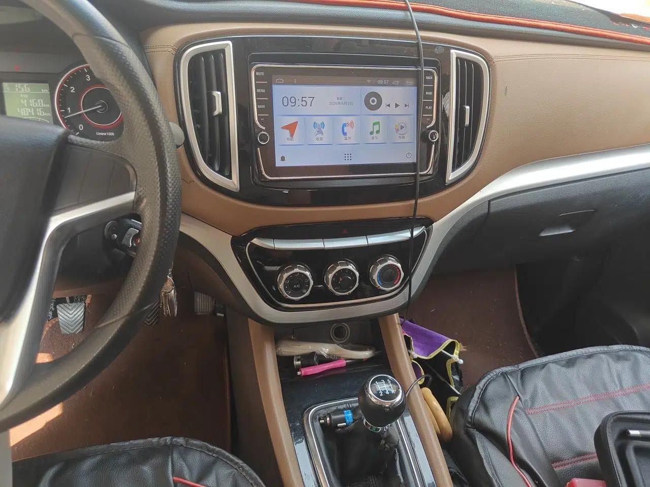 Jinbei F50 2017 1.6L Manual Economy Model — миниатюра 13