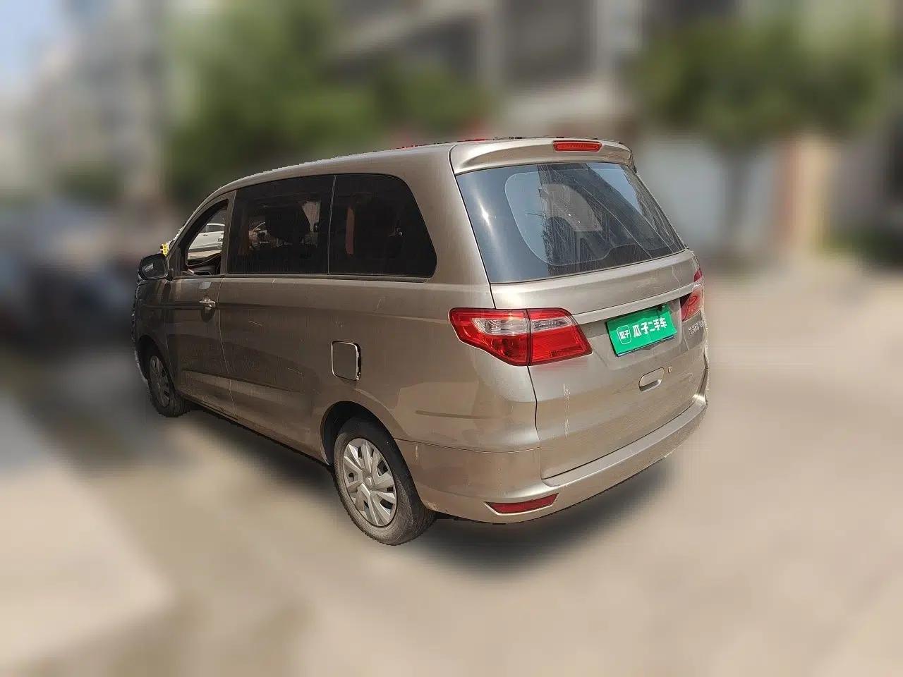 Jinbei F50 2017 1.6L Manual Economy Model — миниатюра 4