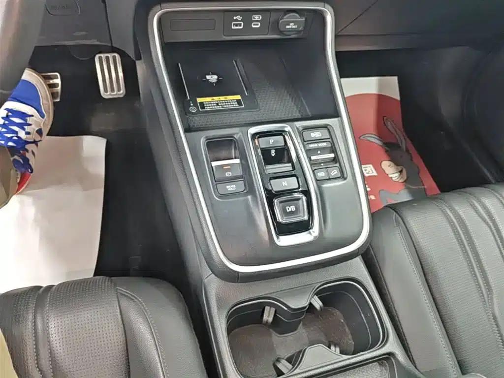 2023 Honda CR-V e:PHEV Supreme Edition — миниатюра 14
