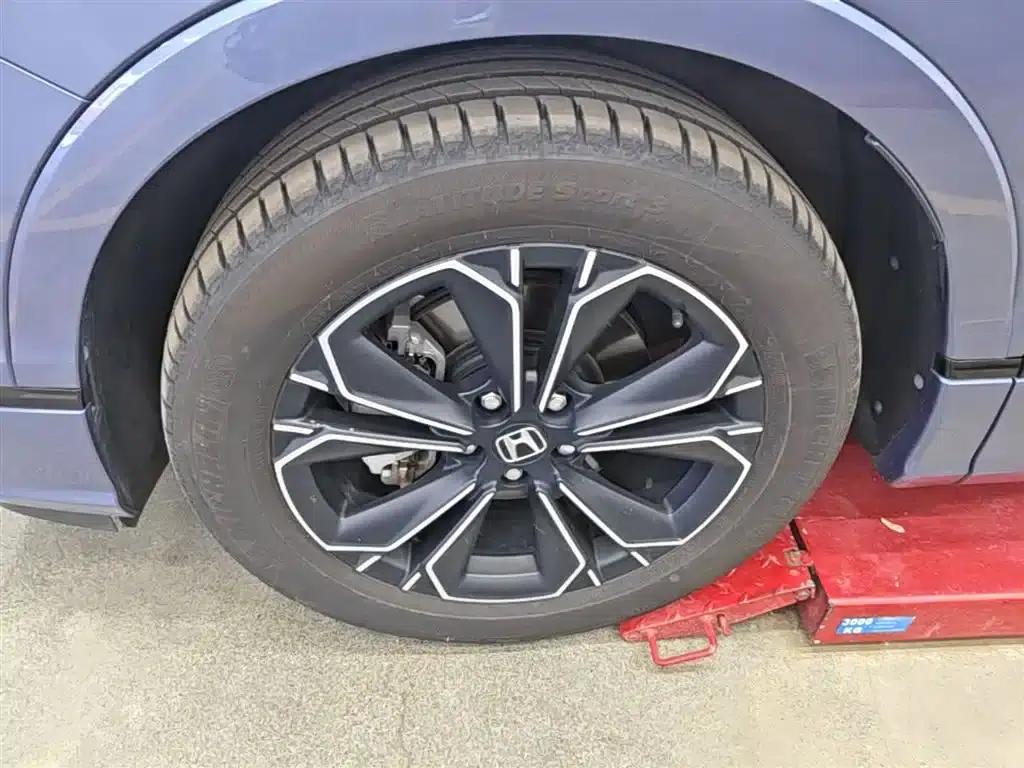 2023 Honda CR-V e:PHEV Supreme Edition — миниатюра 23