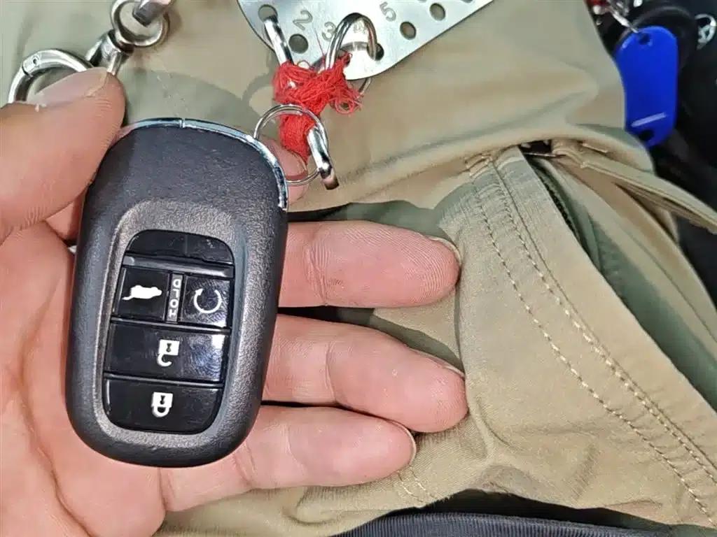 2023 Honda CR-V e:PHEV Supreme Edition — миниатюра 9