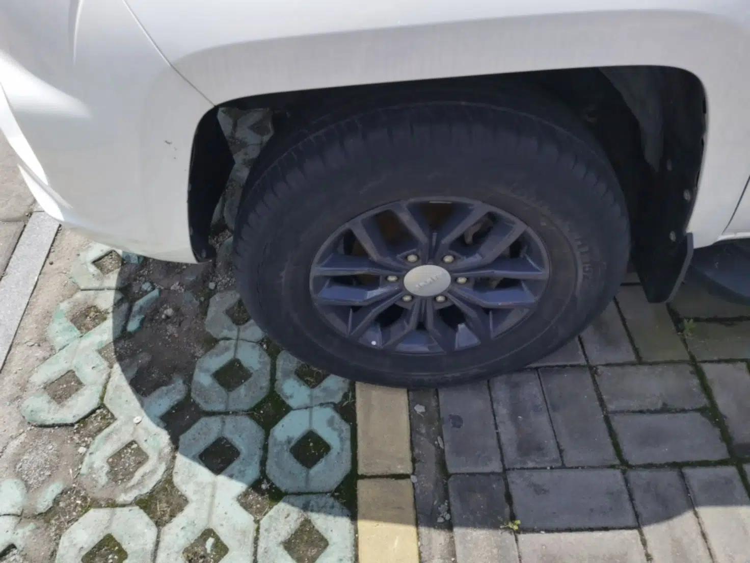 JMC Yuhu 7 2022 2.0T Manual Diesel 4x4 Comfort Version Standard Wheelbase — миниатюра 10