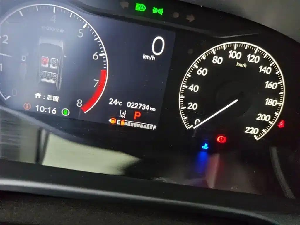 Honda HR-V 2023 240TURBO Sporty Edition — миниатюра 12