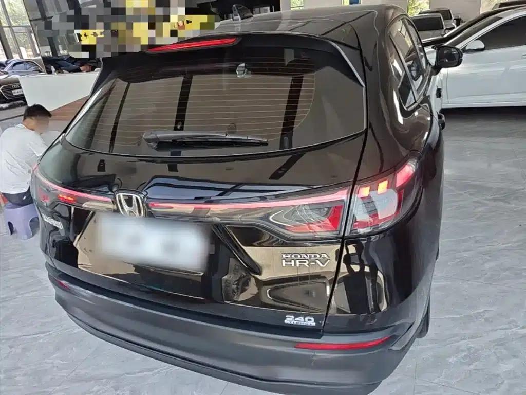 Honda HR-V 2023 240TURBO Sporty Edition — миниатюра 6