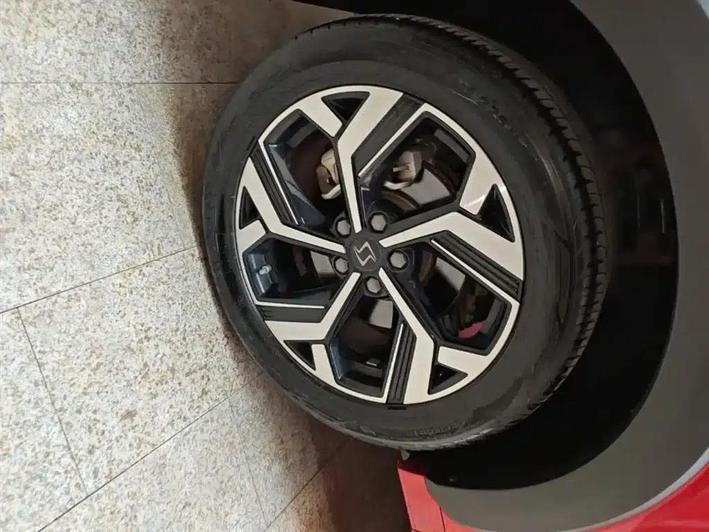 Sihao X8 2021 300T DCT Premium Intelligent Connected Edition 5-seater — миниатюра 23