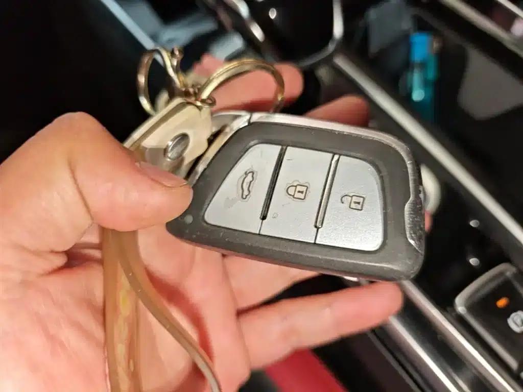 Sihao X8 2021 300T DCT Premium Intelligent Connected Edition 5-seater — миниатюра 9