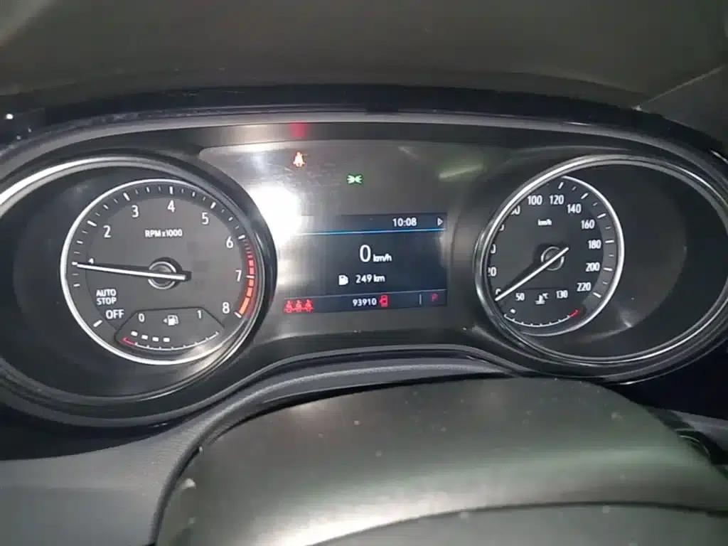 Encore GX 2020 20T CVT 2WD Luxury — миниатюра 12