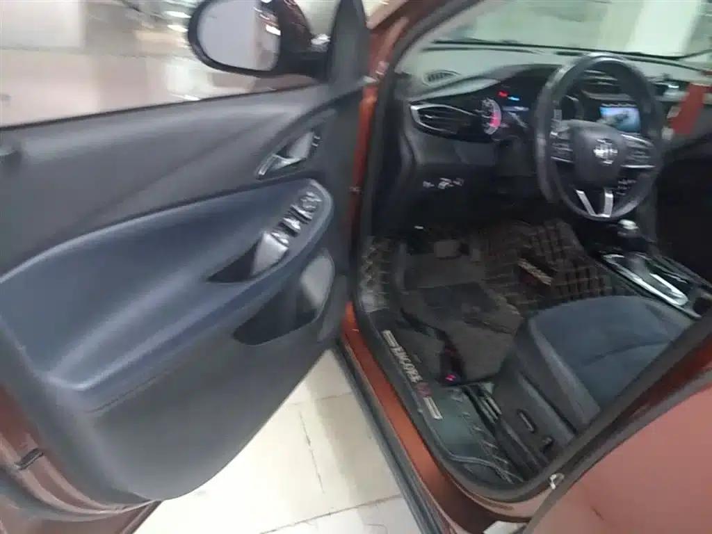 Encore GX 2020 20T CVT 2WD Luxury — миниатюра 16