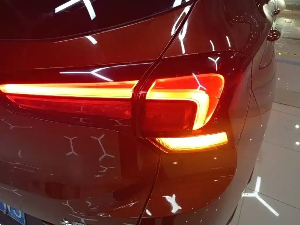 Encore GX 2020 20T CVT 2WD Luxury — миниатюра 8