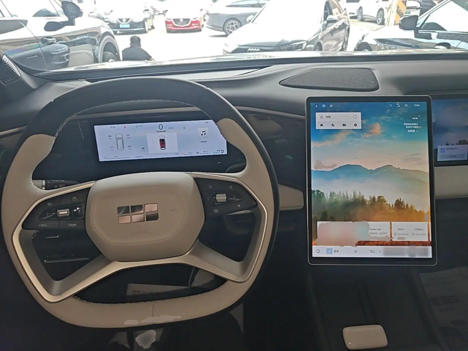 Geely Galaxy L7 2024 1.5T 115 km MAX Dragon Edition — миниатюра 12