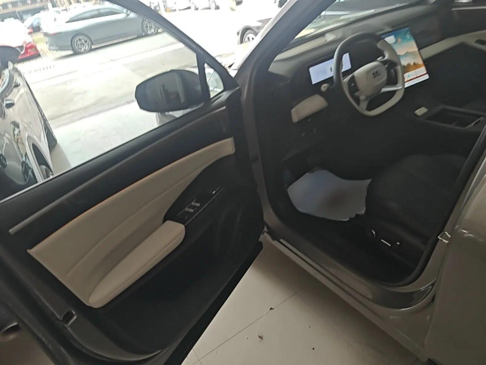 Geely Galaxy L7 2024 1.5T 115 km MAX Dragon Edition — миниатюра 18