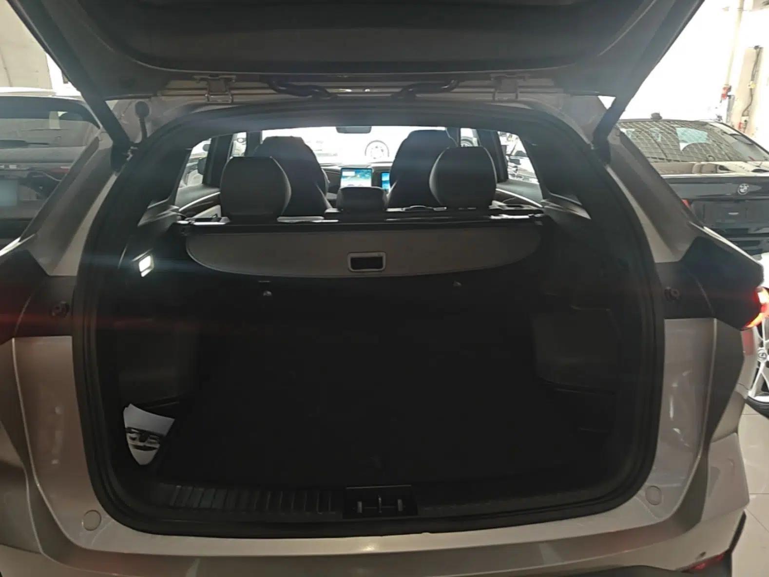 Geely Galaxy L7 2024 1.5T 115 km MAX Dragon Edition — миниатюра 22